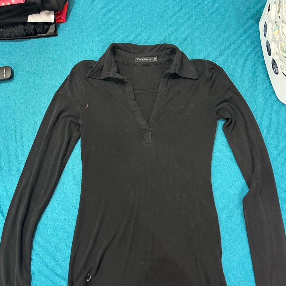 PattyBoutik Women's Black Long Sleeve Button Down Shirt